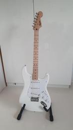 Electrische gitaar stratocaster wit Squier (by Fender), Muziek en Instrumenten, Ophalen, Nieuw, Fender