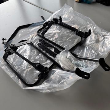Suzuki V-Strom DL650/1000A en XA Koffer set L+R beschikbaar voor biedingen