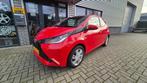 Toyota AYGO 1.0VVT-i X play AIRCO CAMERA EL RAMEN LED NAP, Voorwielaandrijving, Euro 5, Gebruikt, 4 stoelen