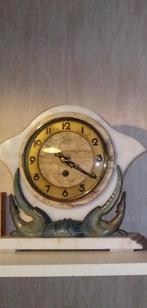 Antieke Klok met Sleutel en Glaswerk, Antiek en Kunst, Ophalen