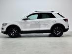 Volkswagen T-ROC 1.5I Sport / Trekhaak / Navi / CarPlay / Bl, Auto's, 4 cilinders, 150 pk, Leder en Stof, Wit