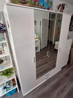Kledingkast heel mooi, Huis en Inrichting, Kasten | Kledingkasten, 150 tot 200 cm, Ophalen of Verzenden, Zo goed als nieuw, 150 tot 200 cm