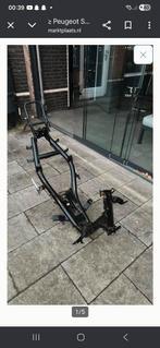 Gezocht speedfight 2 frame brom kenteken, Ophalen, Peugeot