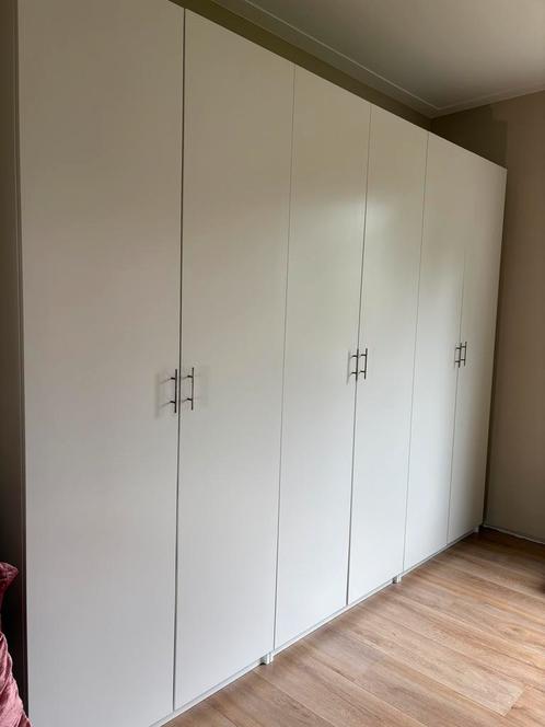IKEA pax - 300cm en 236 hoog, Huis en Inrichting, Kasten | Kledingkasten, Zo goed als nieuw, 200 cm of meer, 50 tot 75 cm, Ophalen