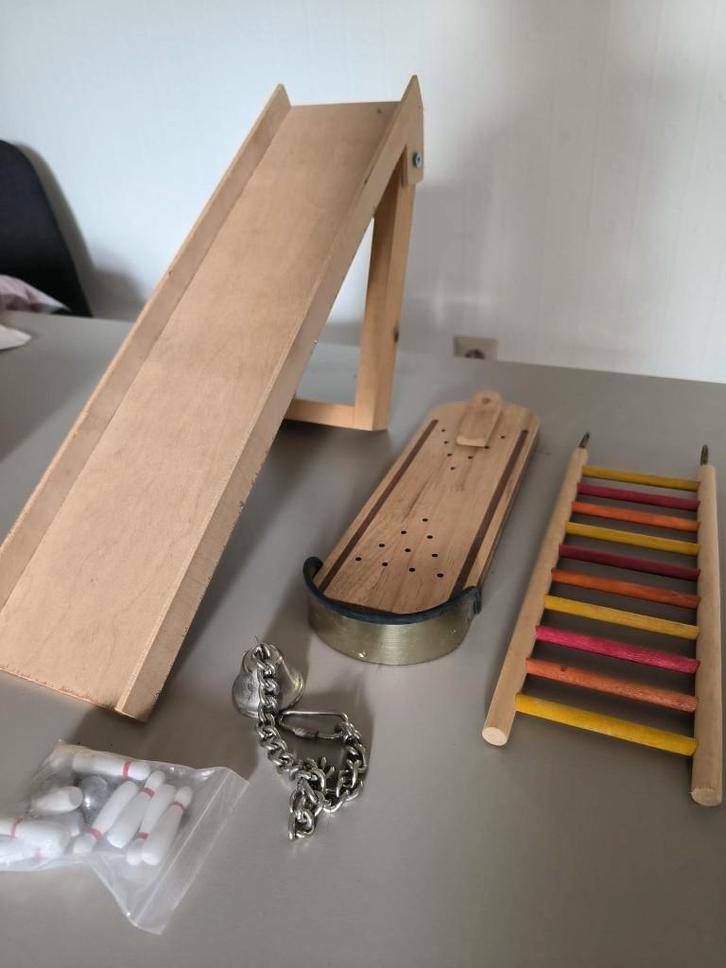 Vogeltrainspeelgoed o.a. voor senegalpapegaaien (nieuw), Dieren en Toebehoren, Vogels | Toebehoren, Nieuw, Speelgoed, Ophalen of Verzenden