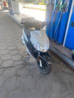 Yamaha Jog RR - Zwart, Fietsen en Brommers, Scooters | Yamaha, JogR of RR, Tweetakt, Maximaal 45 km/u, Ophalen of Verzenden