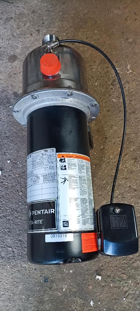 sta-rite hydrofoor waterpomp, Tuin en Terras, Waterpompen, Zo goed als nieuw, Elektrisch, Beregeningspomp, Ophalen of Verzenden