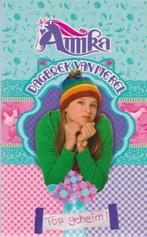 Amika # De paardenhoeve.en dagboek van Merel - foto's, Boeken, Ophalen of Verzenden, Zo goed als nieuw, Fictie algemeen
