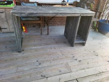 Game bureau steigerhout  beschikbaar voor biedingen