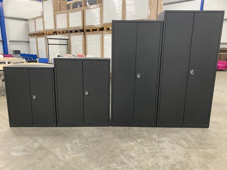 Metalen afsluitbare kasten - OPRUIMING!!!, Huis en Inrichting, Kasten | Kledingkasten, Nieuw, Met plank(en), Metaal, Ophalen of Verzenden