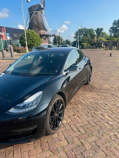 Tesla Model 3 2019 Zwart long range BTW auto!!!!, Auto's, Tesla, Particulier, Model 3, Elektrisch, Sedan, Automaat, Origineel Nederlands