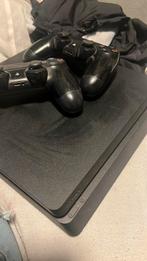 PlayStation 4 met 2 controllers, Spelcomputers en Games, Spelcomputers | Sony PlayStation 4, Ophalen of Verzenden, Zo goed als nieuw