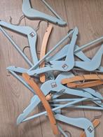 Nog mooie baby kledinghangers, Ophalen of Verzenden, Gebruikt, Jongetje of Meisje