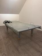 1 persoons logeerbed elektrisch, Huis en Inrichting, Slaapkamer | Bedden, Ophalen, 90 cm, Eenpersoons, Zo goed als nieuw