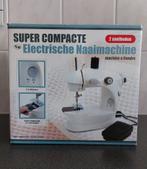 Compacte Elektrische Naaimachine, Ophalen