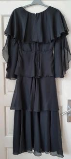 Mooie lange jurk met waterval mouw gala of Boerenbruiloft, Maat 38/40 (M), Galajurk, Zwart, Ophalen of Verzenden