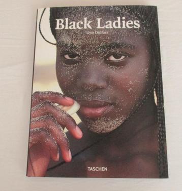 Black Ladies - Uwe Ommer - Hardcover - Als Nieuw! beschikbaar voor biedingen