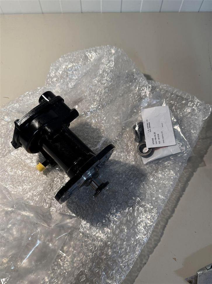 Land Rover Defender 90 / 110 / 130 Terugslagklep Remvacuum S, Auto diversen, Auto-accessoires, Zo goed als nieuw, Ophalen of Verzenden