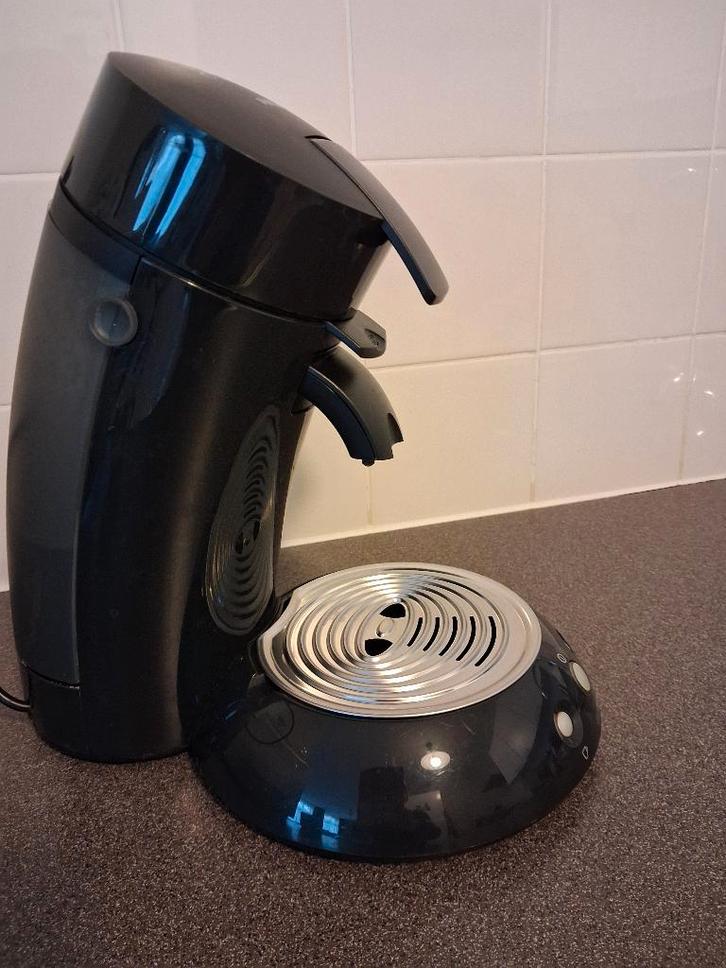 SENSEO, Witgoed en Apparatuur, Koffiezetapparaten, Gebruikt, Koffiepads en cups, Koffiemachine, 2 tot 4 kopjes, Afneembaar waterreservoir