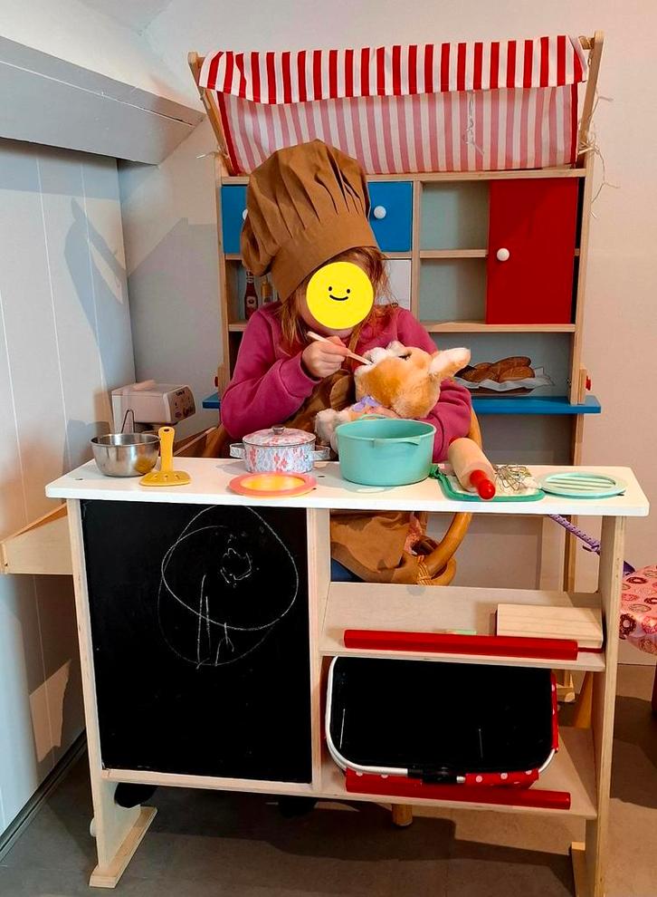 Speelgoedwinkeltje met winkelwagentje, Kinderen en Baby's, Speelgoed | Speelkeukens, Gebruikt, Speelkeuken, Hout, Ophalen