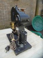Antieke Zeiss Ikon Filmprojector 16mm uit 1930, Verzamelen, Fotografica en Filmapparatuur, Ophalen, Voor 1940, Projector