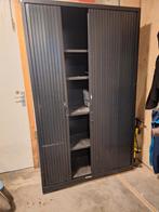 Gratis oud ijzer: kast, kluis en raster, Ophalen