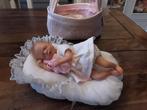 Mini reborn doll Lisa - Ineke Oskam, Ophalen of Verzenden, Zo goed als nieuw, Pop, Levensecht of Reborn