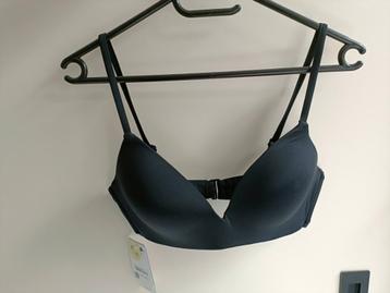Bikinitop - voorgevormd zwart maat 40 *NIEUW* beschikbaar voor biedingen