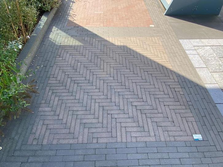 Showtuin bestrating diverse partijtjes € 5,00 per m2!, Tuin en Terras, Tegels en Klinkers, Gebruikt, Klinkers, Beton, Minder dan 5 m²