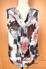 Question? Top maat 44, Kleding | Dames, Overige kleuren, Maat 42/44 (L), Ophalen of Verzenden, Zo goed als nieuw