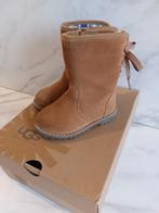 Uggs maat 23 als nieuw, Kinderen en Baby's, Kinderkleding | Schoenen en Sokken, Ugg, Meisje, Nieuw, Ophalen of Verzenden