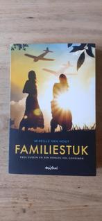 Familiestuk, Ophalen of Verzenden, Zo goed als nieuw, Mireille van Hout, Nederland