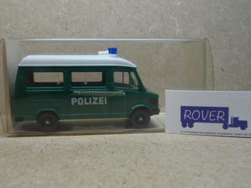 WIKING 1:87, MERCEDES207D POLIZEI Bus, OVP-14108, Zie Foto`s beschikbaar voor biedingen