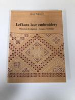 Lefkara Lace Embroidery (NIEUW BOEK), Nieuw, Ophalen of Verzenden, Androula Hadjiyiasemi, Borduren en Naaien