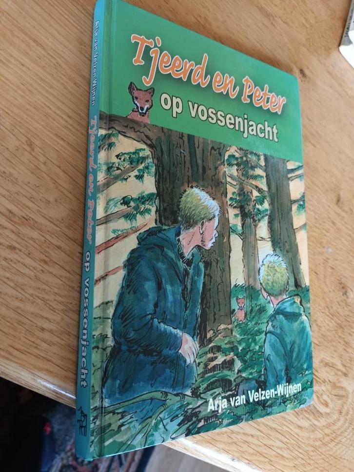 Arja van Velzen-Wijnen / Tjeerd en Peter op vossenjacht, Boeken, Kinderboeken | Jeugd | onder 10 jaar, Gelezen, Fictie algemeen