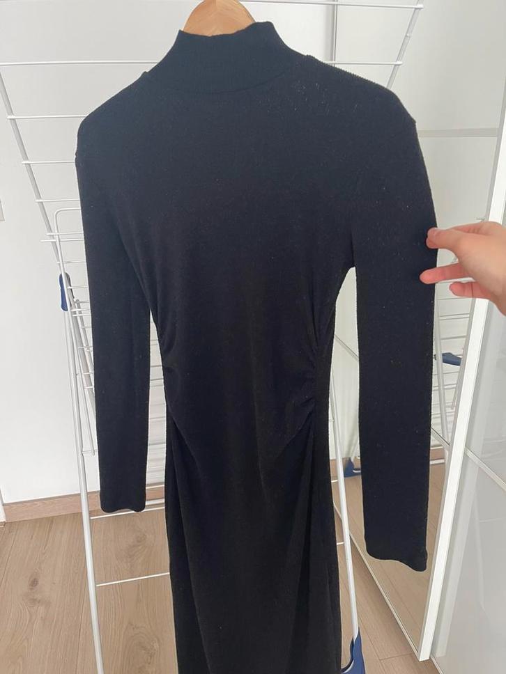 Zara zwarte lange rib jurk, Kleding | Dames, Jurken, Zo goed als nieuw, Zwart, Onder de knie, Ophalen of Verzenden