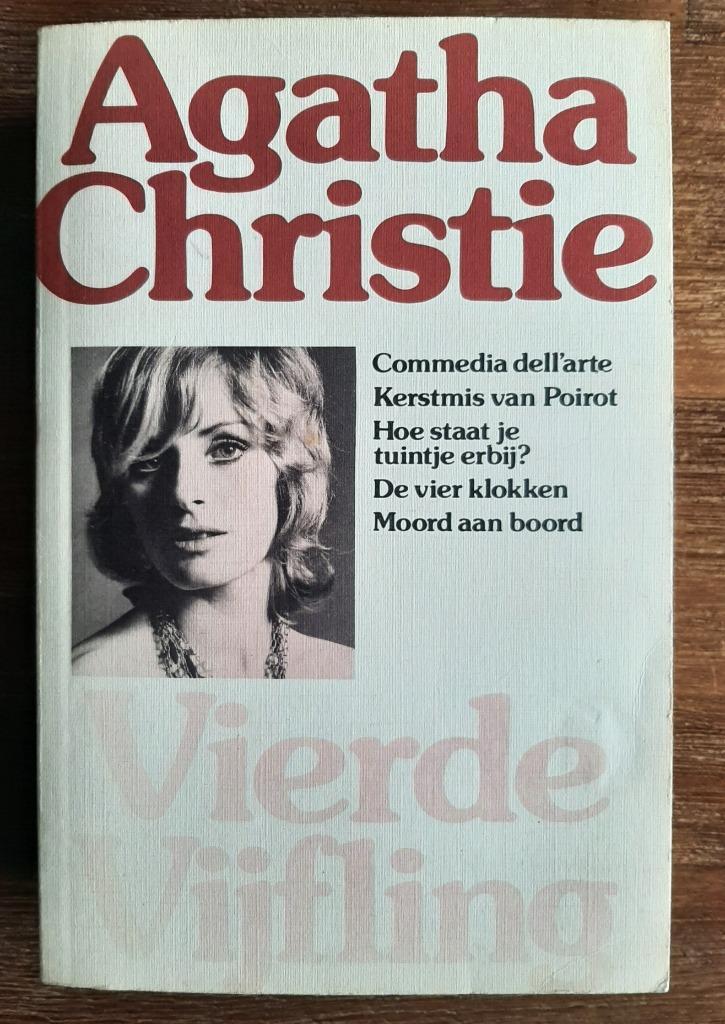 Agatha Christie - Vierde Vijfling (oa Kerstmis met Poirot), Boeken, Detectives, Gelezen, Ophalen of Verzenden