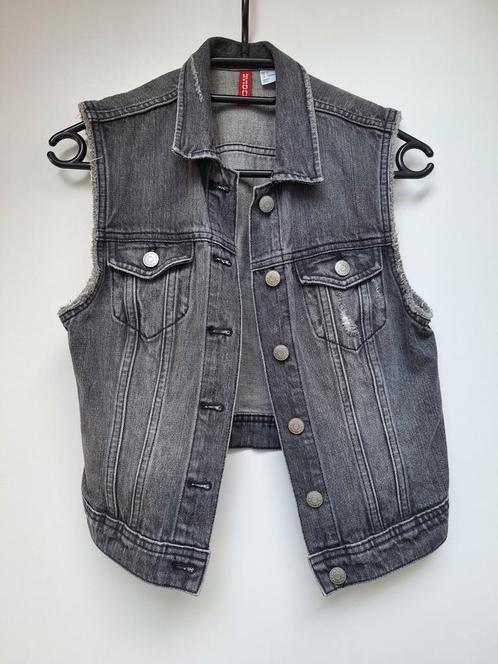 Denim grijze bodywarmer / gilet H&M - maat S 36, Kleding | Dames, Bodywarmers, Gedragen, Maat 34 (XS) of kleiner, Grijs, Ophalen of Verzenden