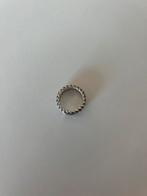 Buddha to Buddha Ring - Zilver, 18 tot 19, Ophalen of Verzenden, Zo goed als nieuw, Dame of Heer