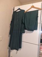 Tuniek/Broek setje, Ophalen of Verzenden, Zo goed als nieuw, Maat 42/44 (L)