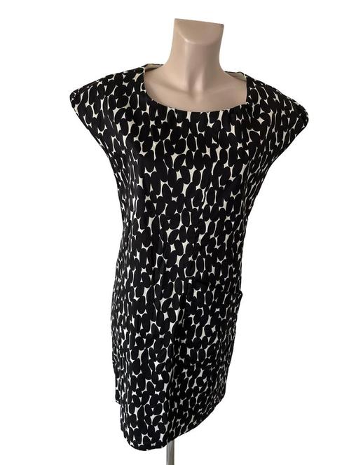 Steffen Schraut jurk M, Kleding | Dames, Jurken, Zo goed als nieuw, Maat 38/40 (M), Zwart, Onder de knie, Ophalen of Verzenden
