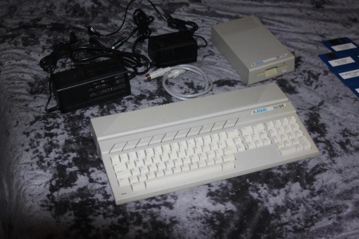 Zeldzame Atari 260ST uit 1985 (de eerste serie), Computers en Software, Vintage Computers, Ophalen of Verzenden