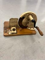 Antieke Handmatige Vleessnijmachine Rose België Broodsnijder, Antiek en Kunst, Ophalen of Verzenden