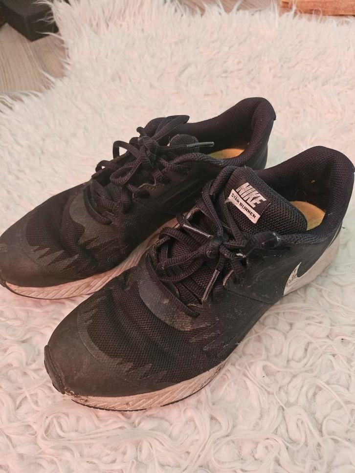 2 paar Nike Star Runner - Zwart - Maat 40, Kleding | Dames, Schoenen, Gedragen, Sportschoenen, Zwart, Ophalen of Verzenden