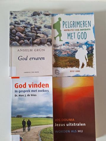 Religie Boeken Pakket - God Ervaren, Vinden, Pelgrimeren beschikbaar voor biedingen