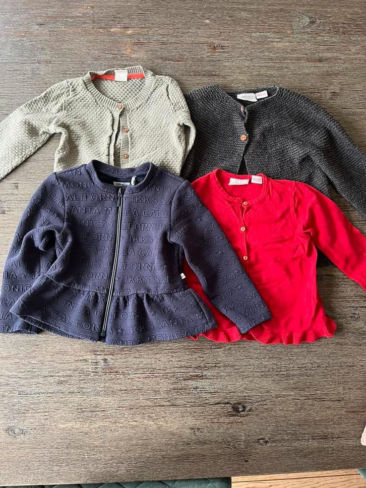 Vestjes maat 98 4x, Kinderen en Baby's, Kinderkleding | Maat 98, Gebruikt, Meisje, Trui of Vest, Ophalen of Verzenden