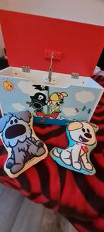 Woezel en Pip Speelgoedkist & Knuffels, Ophalen of Verzenden, Zo goed als nieuw, Van hout