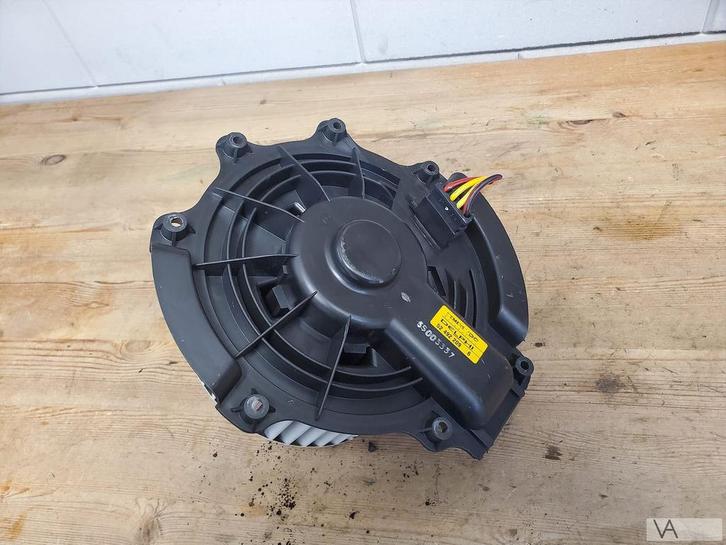 Renault Espace 4 2002 - 2014 kachelmotor onder de auto €150, Auto-onderdelen, Airco en Verwarming, Renault, Gebruikt, Ophalen of Verzenden