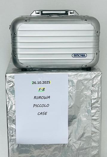 RIMOWA PICCOLO CASE beschikbaar voor biedingen