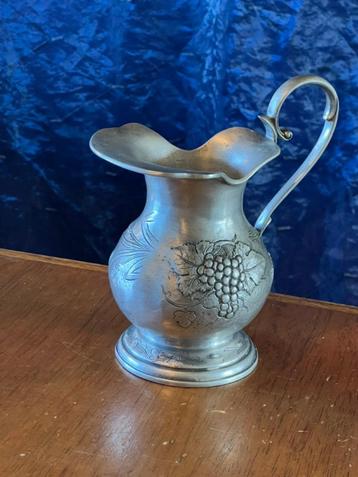 Antieke Tinnen Wijnkaraf beschikbaar voor biedingen